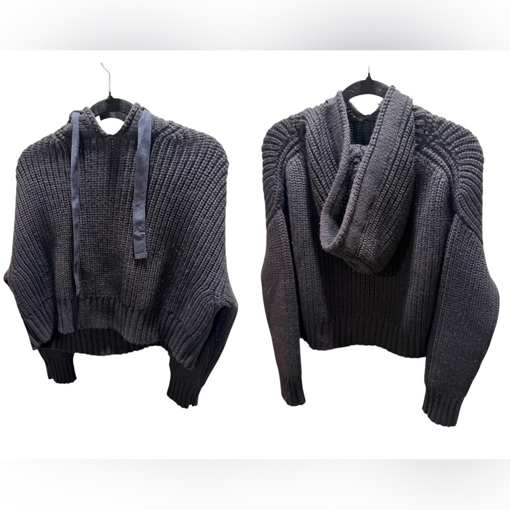 Zara Srpls women's knit hooded sweater size small in black